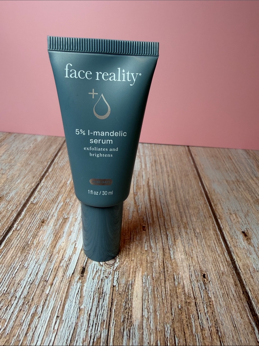 Face Reality 5% L-Mandelic Serum — Gray